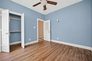 5771 Belarbor St, Houston, TX 77033 - Photo 32