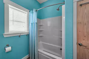 2640 Breaker Dr, Crystal Beach, TX 77650 - Photo 32