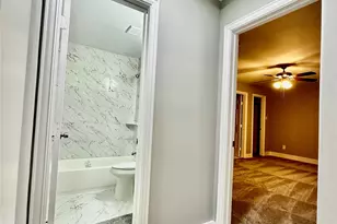10210 Ashville Dr, Houston, TX 77051 - Photo 10