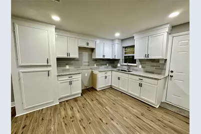 10210 Ashville Drive, Houston, TX 77051 - Photo 2