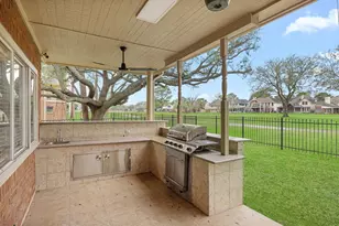 7915 Capri Cir, Houston, TX 77095 - Photo 40