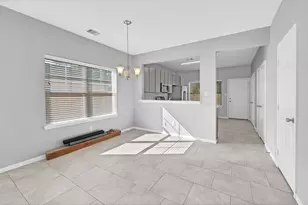 974 Ellington St, Houston, TX 77088 - Photo 2