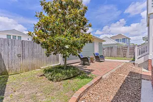 2 Compass Cir, Galveston, TX 77554 - Photo 42