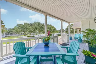 2 Compass Cir, Galveston, TX 77554 - Photo 4