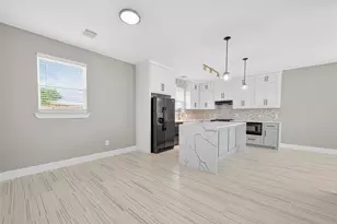 2087 Rd 5707, Cleveland, TX 77327 - Photo 16