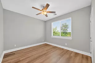 2087 Rd 5707, Cleveland, TX 77327 - Photo 22