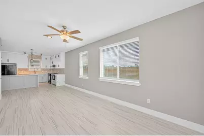 2087 Road 5707, Cleveland, TX 77327 - Photo 8