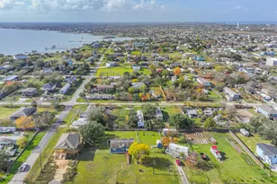 1036 9th St, Dickinson, TX 77539 - Photo 28