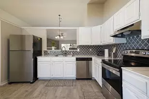 5718 Lake Cove St, San Antonio, TX 78222 - Photo 10