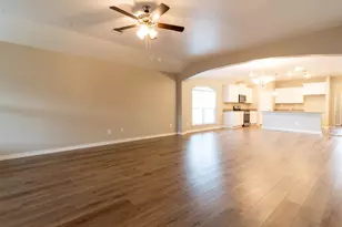 1022 Fannin St, Brenham, TX 77833 - Photo 18