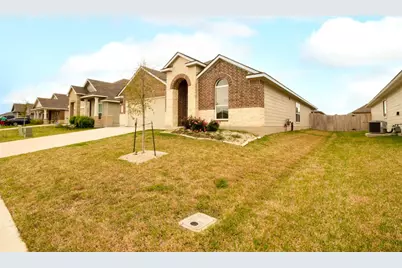 1022 Fannin Street, Brenham, TX 77833 - Photo 8