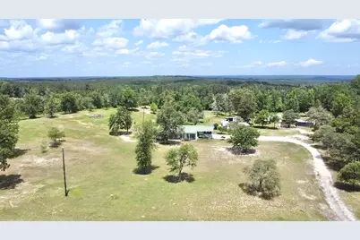 4647 Recreational Road 255, Colmesneil, TX 75938 - Photo 2