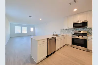 1603 Windrose Bend, Angleton, TX 77515 - Photo 2