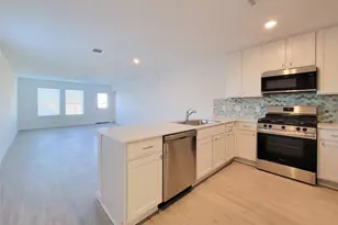 1603 Windrose Bnd, Angleton, TX 77515 - Photo 2