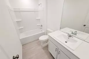 1603 Windrose Bnd, Angleton, TX 77515 - Photo 32