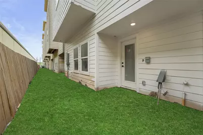 1946 Purswell Road, Houston, TX 77055 - Photo 28