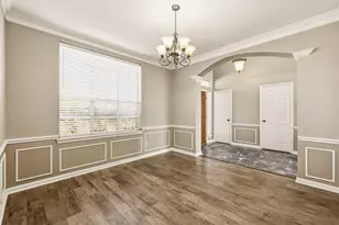 6734 Flowermound Dr, Sugar Land, TX 77479 - Photo 6