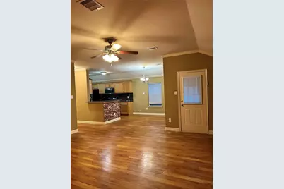 8421 Lawler Street, Houston, TX 77051 - Photo 12