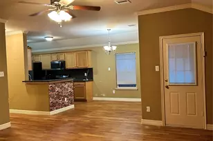 8421 Lawler St, Houston, TX 77051 - Photo 12