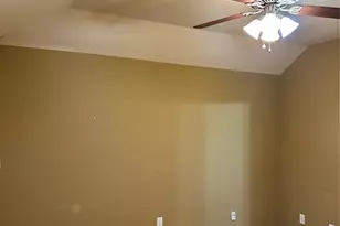 8421 Lawler St, Houston, TX 77051 - Photo 14