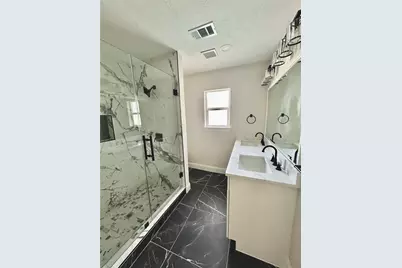 2511 Briarpark Drive, Houston, TX 77042 - Photo 42