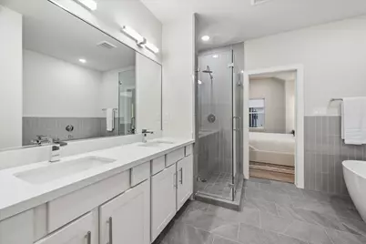6332 Paddington Bend Drive, Houston, TX 77008 - Photo 18