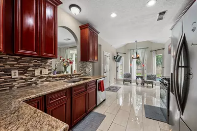 14427 Cypress Falls Drive, Cypress, TX 77429 - Photo 6