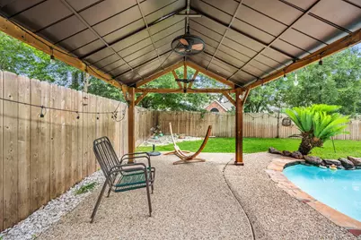 14427 Cypress Falls Drive, Cypress, TX 77429 - Photo 32
