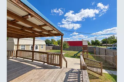 303 N Market Street, Bremond, TX 76629 - Photo 20
