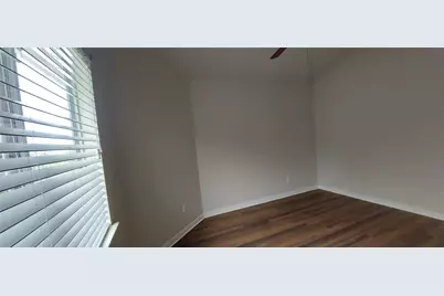 13111 Rippling Creek Lane S, Pearland, TX 77584 - Photo 26