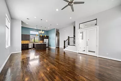 714 E 20th St #E, Houston, TX 77008 - Photo 8