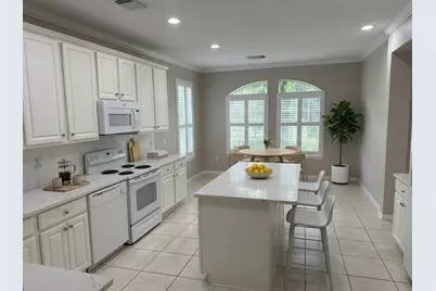 15 Lilac Ridge Place, The Woodlands, TX 77384 - Photo 6