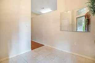 930 Peach Blossom Dr, Pearland, TX 77584 - Photo 4