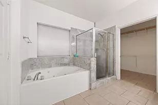 14914 W Bend Dr, Houston, TX 77082 - Photo 34