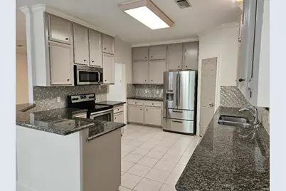 120 Hiwon Drive, Conroe, TX 77304 - Photo 12