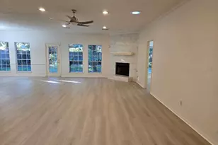120 Hiwon Dr, Conroe, TX 77304 - Photo 8