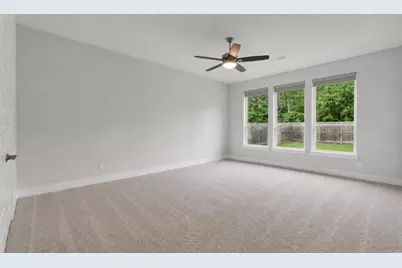 9726 Dani Lake Drive, Tomball, TX 77375 - Photo 4