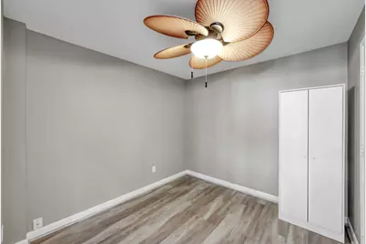 12858 Pelican Island Drive, Willis, TX 77318 - Photo 10