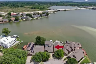 12858 Pelican Island Dr, Willis, TX 77318 - Photo 40