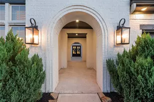 4306 Worthington Dr, Spring, TX 77386 - Photo 2