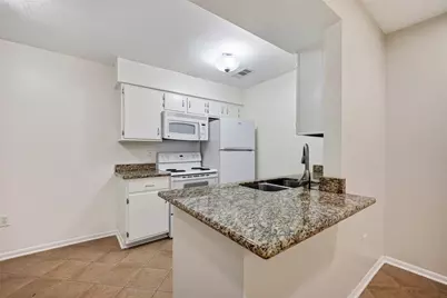 8801 Hammerly Blvd #1710, Houston, TX 77080 - Photo 10