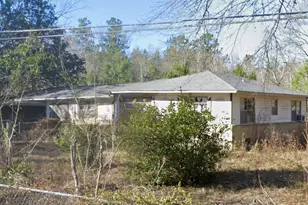 755 Barrett St, Kountze, TX 77625 - Photo 1