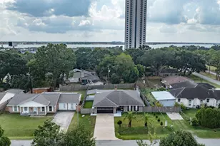 502 Wildwood Dr, Seabrook, TX 77586 - Photo 44