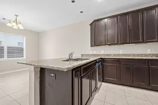12607 Ashford Shore Dr, Houston, TX 77072 - Photo 16