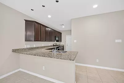 12607 Ashford Shore Drive, Houston, TX 77072 - Photo 14