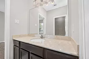 12607 Ashford Shore Dr, Houston, TX 77072 - Photo 32