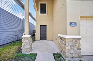 12607 Ashford Shore Dr, Houston, TX 77072 - Photo 4