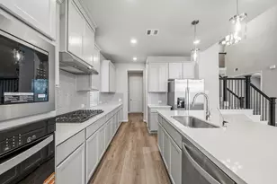 6705 Hillside View Ln, League City, TX 77573 - Photo 6