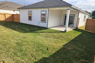 31306 Gayle Prairie Oaks St, Waller, TX 77484 - Photo 16