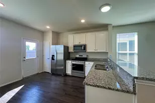 25723 Bottlebrush Sedge St, Katy, TX 77493 - Photo 10